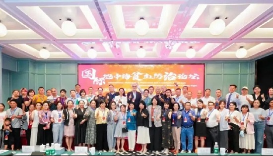 共筑生命防线 | 乐普携手护心科技发起AED公益捐赠 闪耀2025国际地中海贫血防治盛会